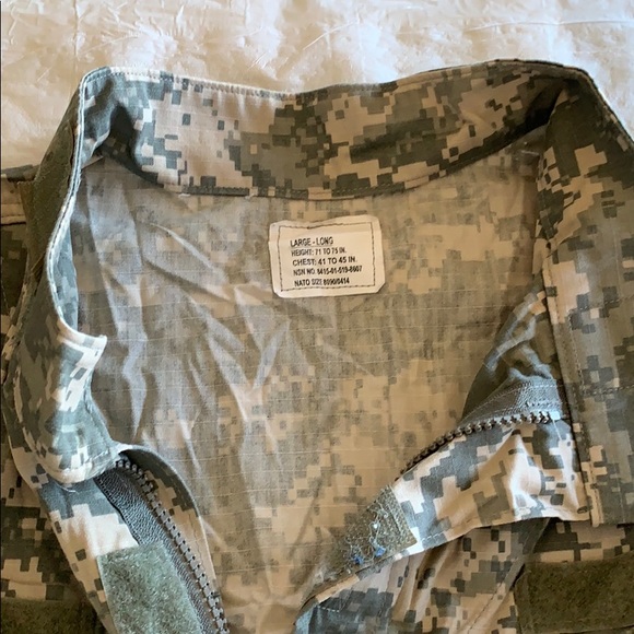 Men’s Camouflage Coat - Picture 2 of 4